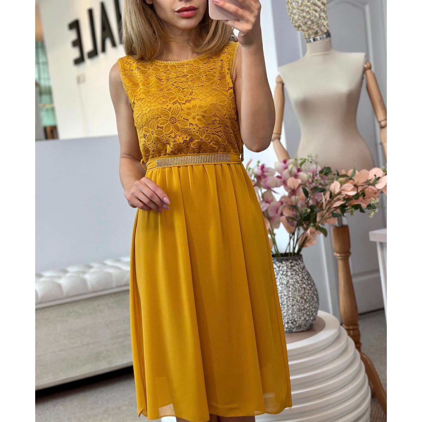 Rochie Bia