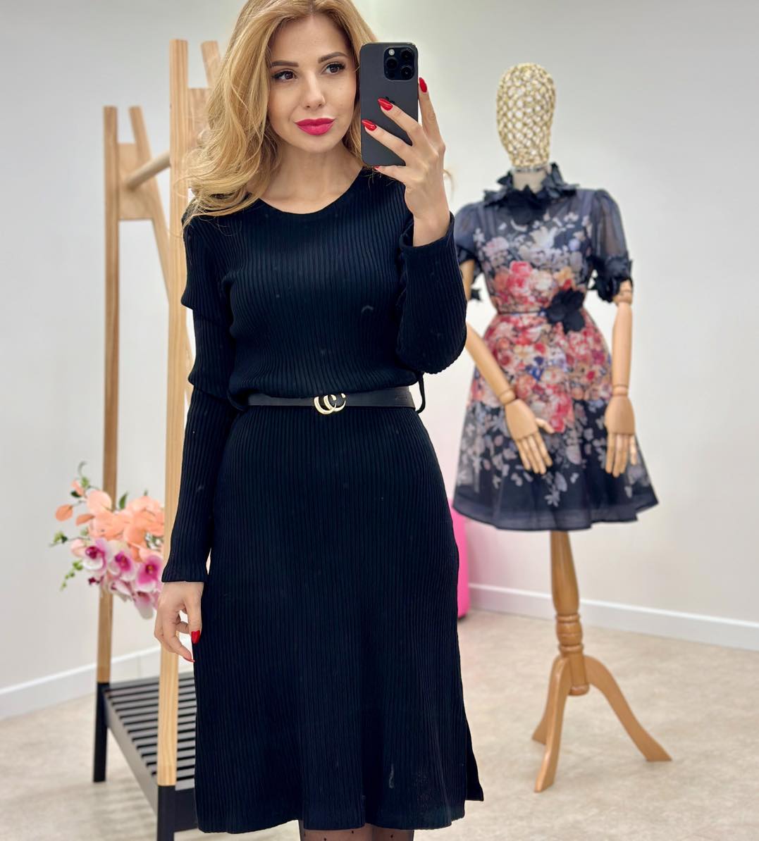 Rochie Amarina