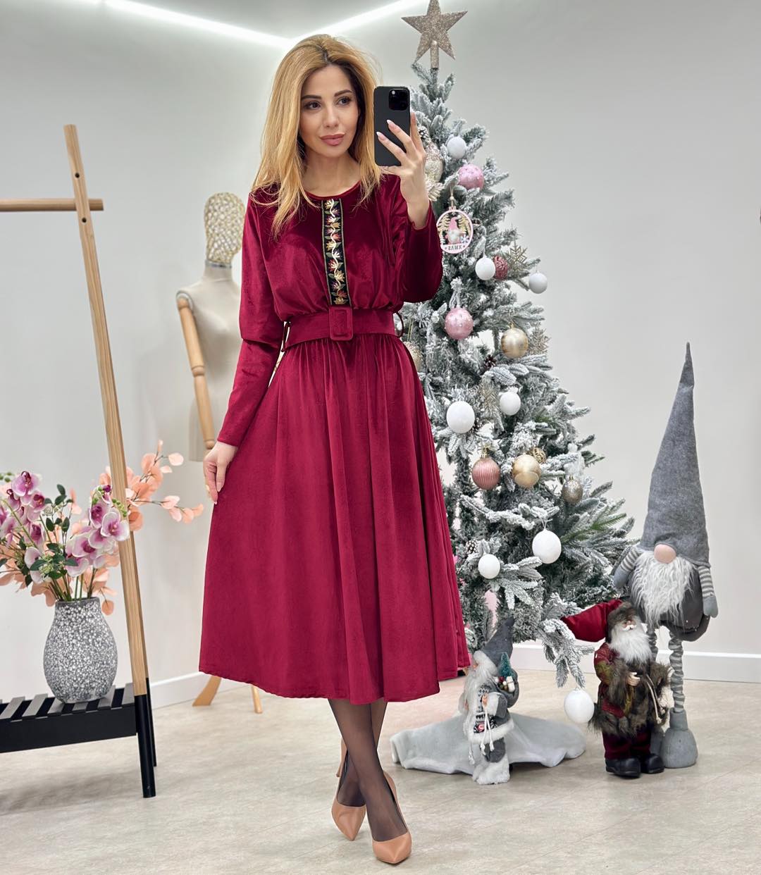 Rochie Catifea Traditionala
