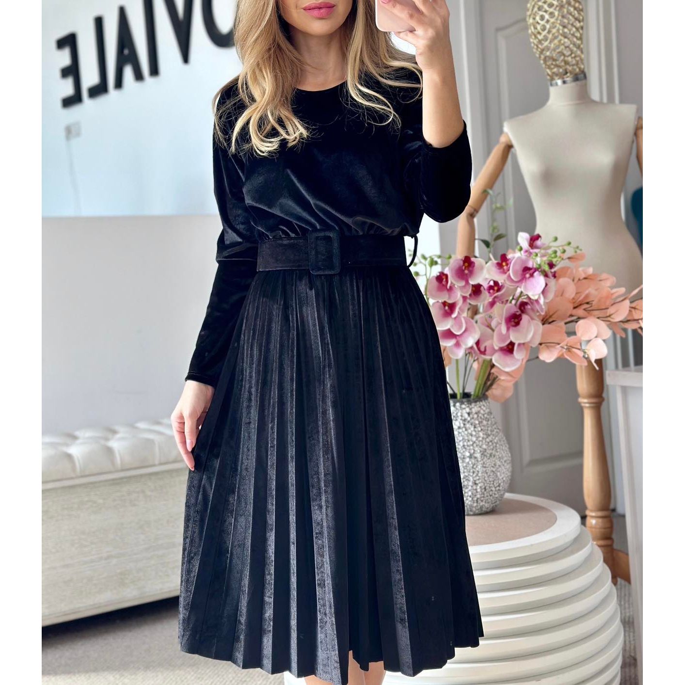 Rochie Monica