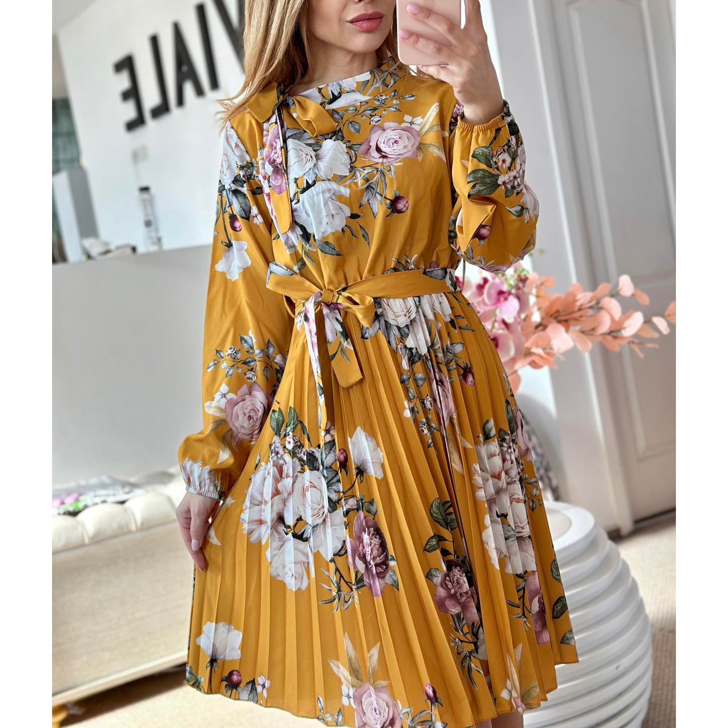 Rochie Nepal
