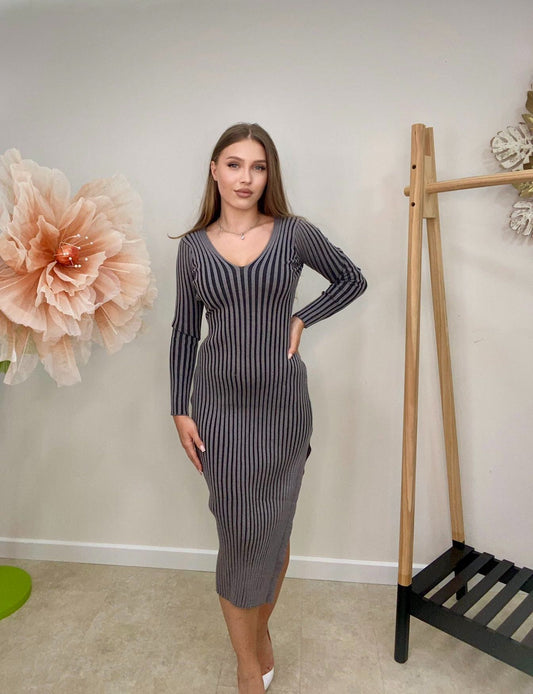 Rochie Adams