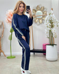 Set Adina