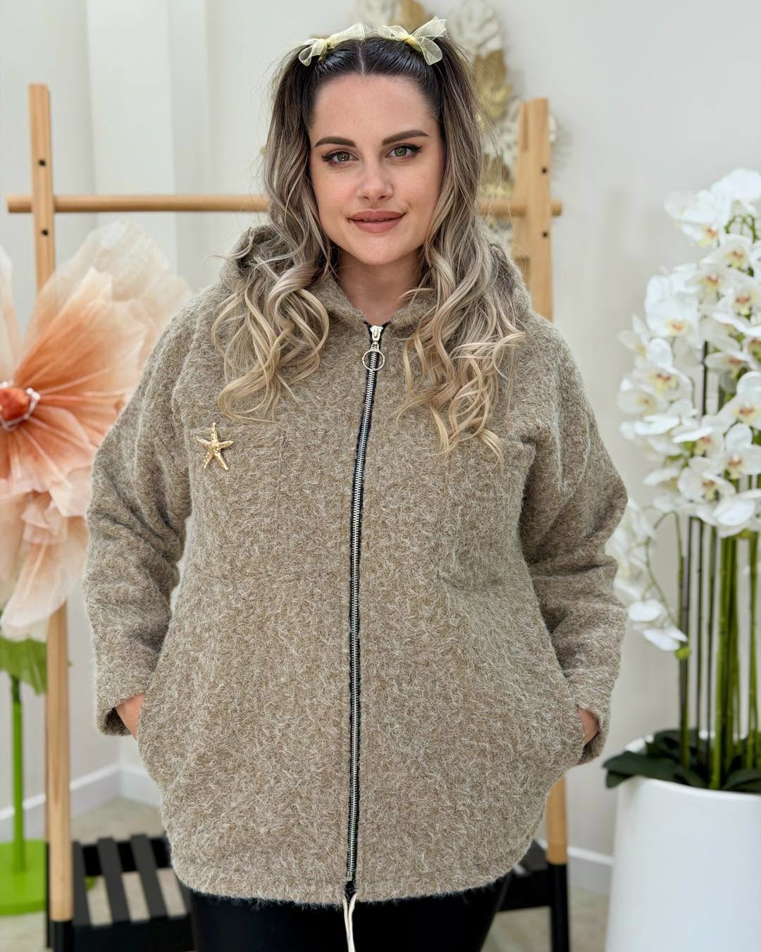 Cardigan Naira